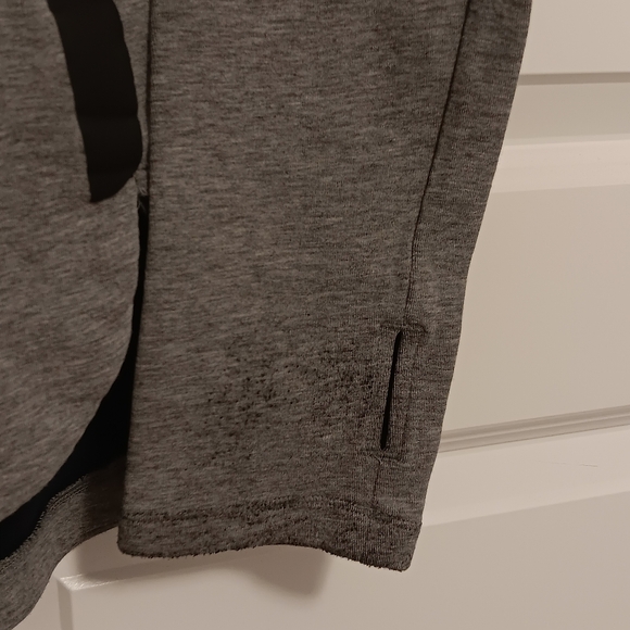 Nike grey and black zip-up hoodie jacket youth size L - Picture 3 of 4